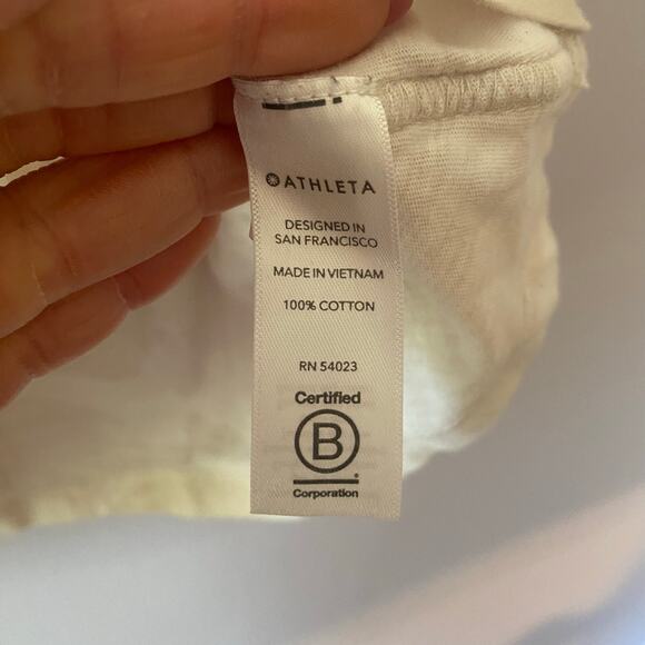 Athleta Women's size Small Cream Tan Camo Short Sleeve Tee T-Shirt Gorpcore - Picture 9 of 9